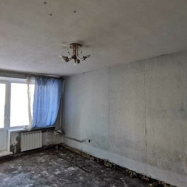 Продажа 4-комн квартиры на вторичном рынке ул Лодейнопольская,  д. 2