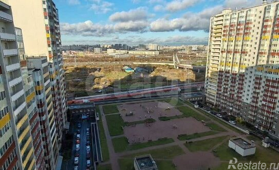 Продажа 2-комн квартиры на вторичном рынке Школьная улица