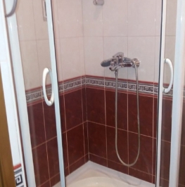 Продажа 1-комн квартиры на вторичном рынке Ломоносов г., Победы ул. ,  д. 9