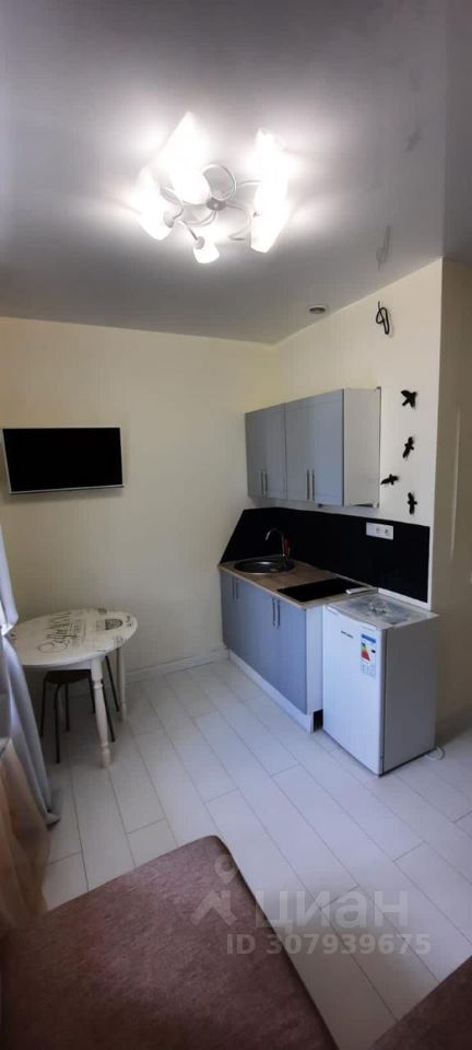 Аренда 1-комн квартиры на вторичном рынке Опалиха мкр, улица Пришвина, 7