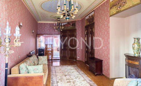 Продажа 5-комн квартиры на вторичном рынке переулок Гривцова,  д. 1/64