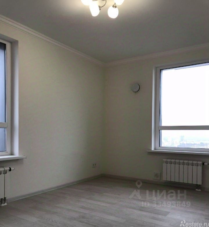 Продажа 3-комн квартиры на вторичном рынке улица Константина Федина,  д. 13