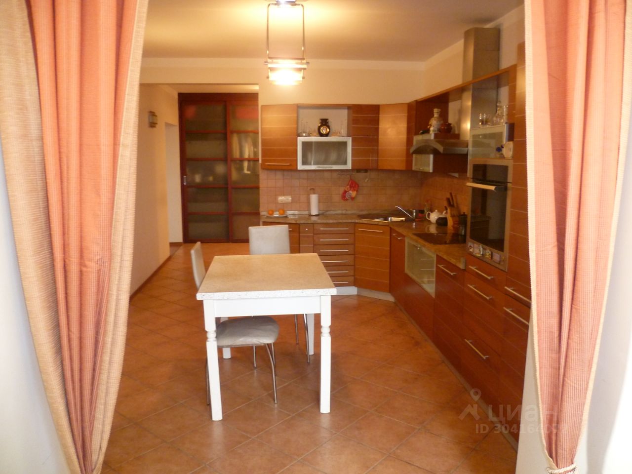 Продажа 2-комн квартиры на вторичном рынке Одинцово, улица Маршала Неделина, 15