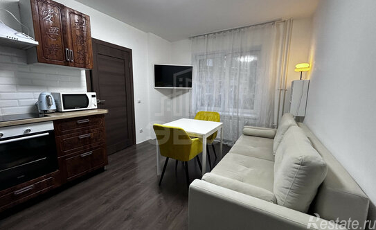 Продажа 1-комн квартиры на вторичном рынке Юнтоловский проспект,  д. 48 к1