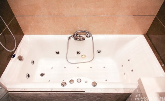 Аренда 3-комн квартиры на вторичном рынке ул Мясницкая,  д. 17,  к. 2