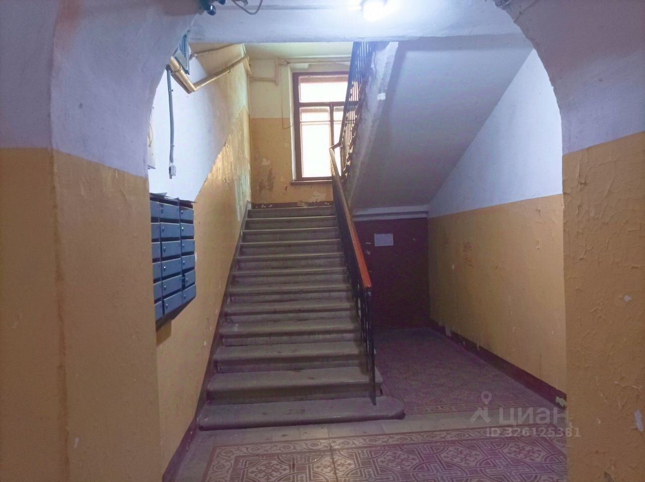Продажа 3-комн квартиры на вторичном рынке Пушкарская Б. ул,  д. 17
