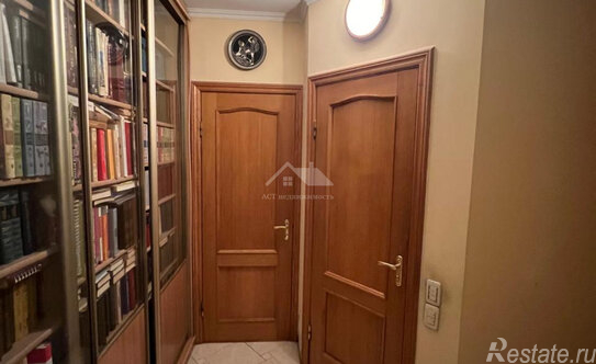 Продажа 2-комн квартиры на вторичном рынке Тихвинский переулок,  д. 13