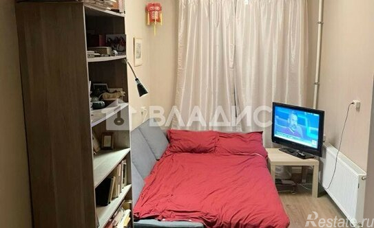 Продажа 2-комн квартиры на вторичном рынке улица Моисеенко,  д. 7/40