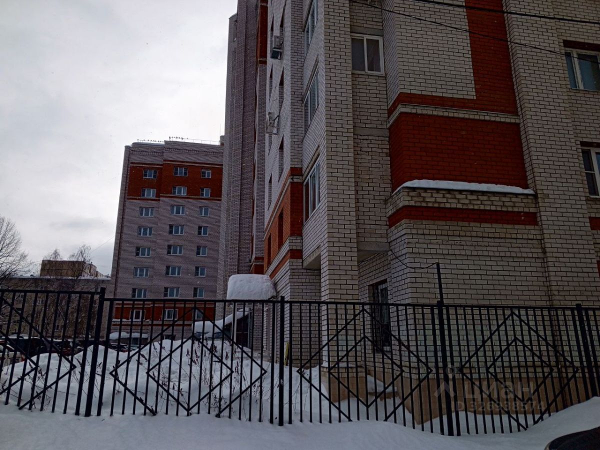 Продажа 2-комн квартиры на вторичном рынке Хотьково, улица Ленина, 2