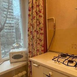 Продажа 1-комн квартиры на вторичном рынке Старый Петровско-Разумовский проезд,  д. 6,  к. 2