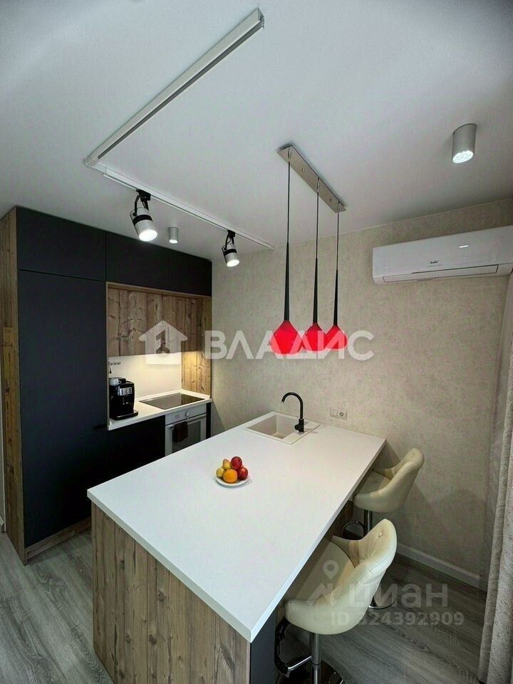 Продажа 1-комн квартиры на вторичном рынке проспект Маршала Блюхера, 9к1