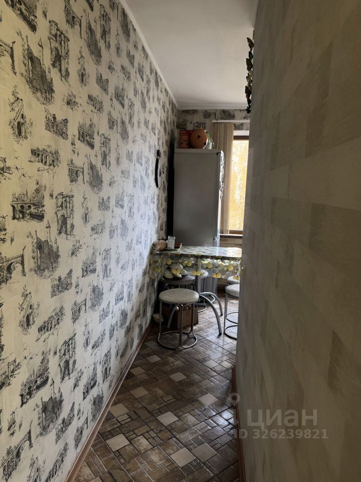 Продажа 2-комн квартиры на вторичном рынке Чехов, улица Мира, 10