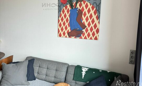 Продажа 3-комн квартиры на вторичном рынке Пяловская улица