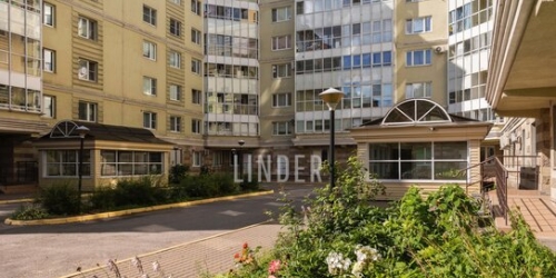 3-комн квартира Стачек пр-кт,  д. 92,  к. 3