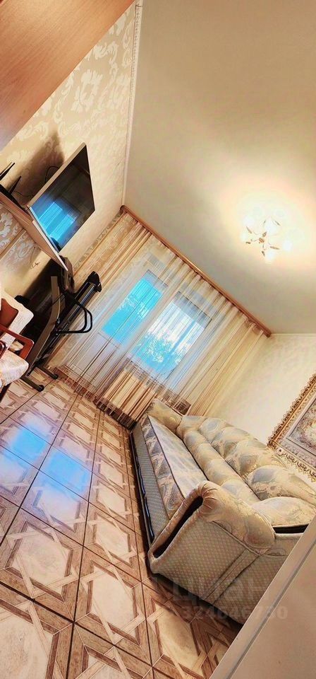 Продажа 3-комн квартиры на вторичном рынке Колпино, улица Ижорского Батальона, 14