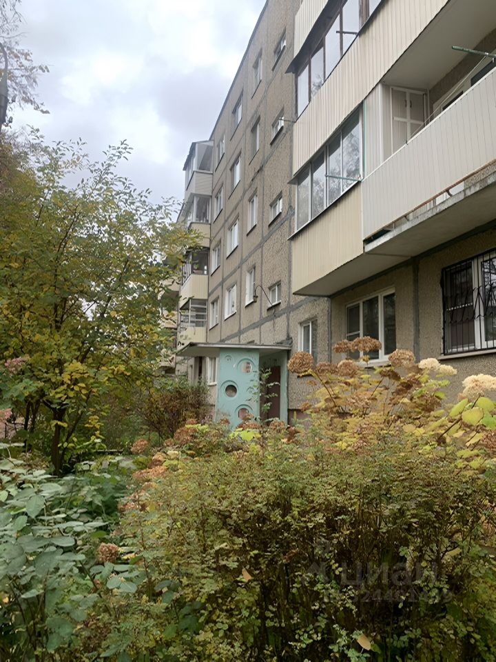 Продажа 2-комн квартиры на вторичном рынке Подольск, Ленинградская улица, 12