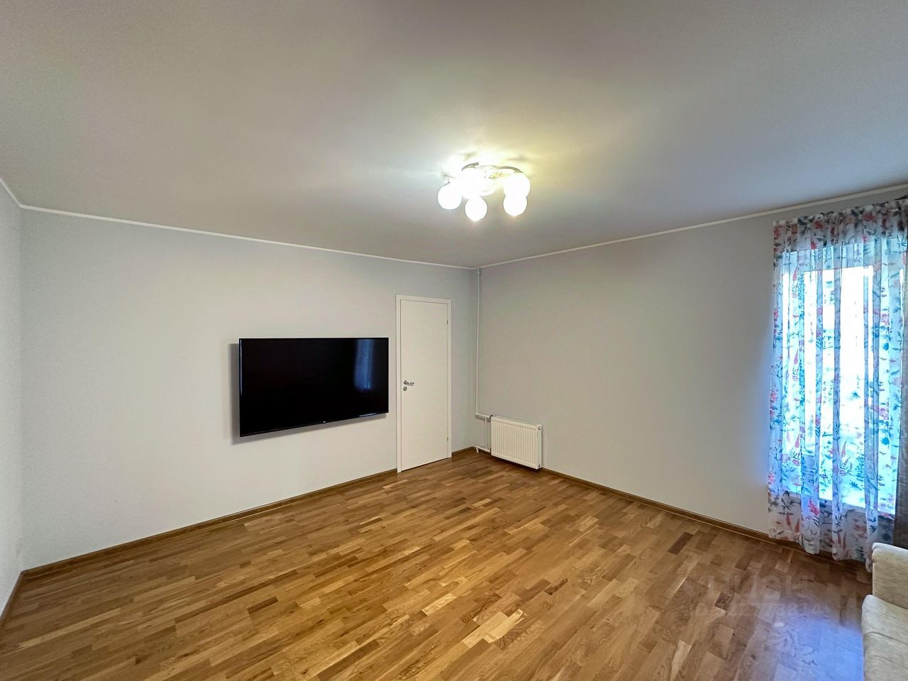 Продажа 3-комн квартиры на вторичном рынке Литейный проспект, 58