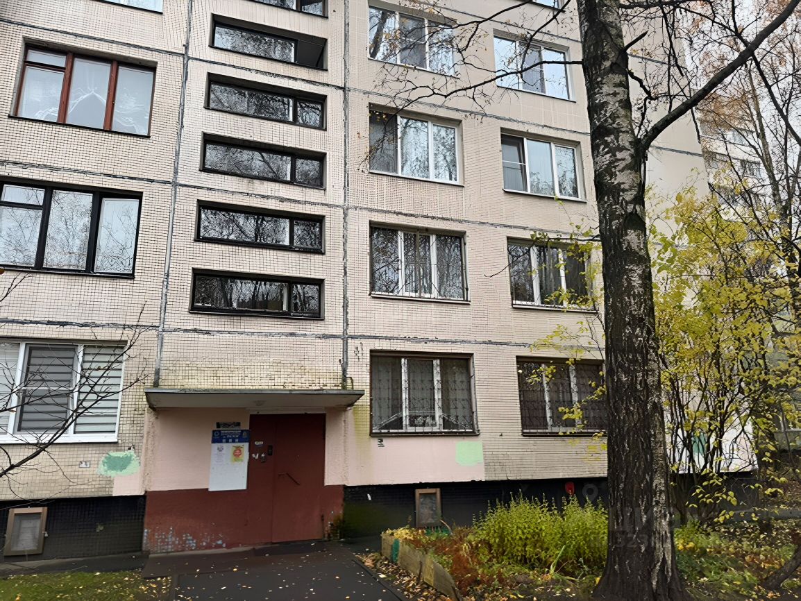 Продажа 3-комн квартиры на вторичном рынке улица Черкасова, 21