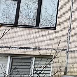 Продажа 3-комн квартиры на вторичном рынке улица Черкасова, 21