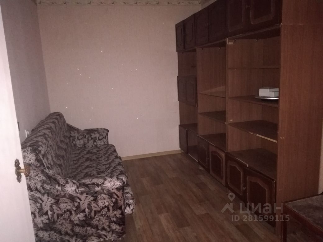 Аренда 2-комн квартиры на вторичном рынке Серпухов, Осенняя улица, 29