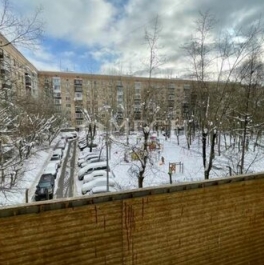 Продажа 3-комн квартиры на вторичном рынке ул Кравченко,  д. 14,  к. 1