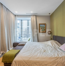 Продажа 4-комн квартиры на вторичном рынке Звенигородская 2-я ул,  д. 11