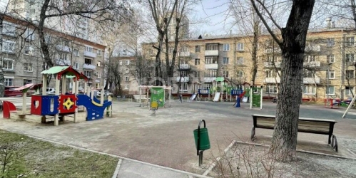 2-комн квартира Новопоселковая улица,  д. 7Б