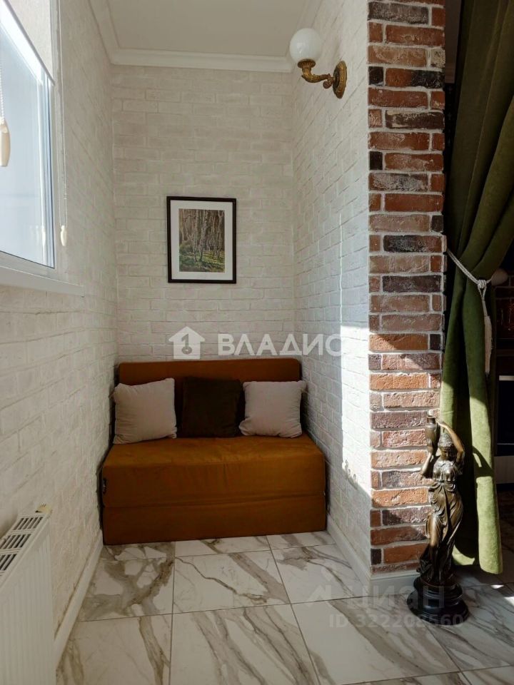 Продажа студии Нахабино пгт, улица Белобородова, 1