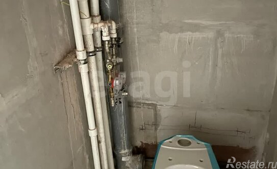 Продажа 1-комн квартиры на вторичном рынке Янино-1, ул 6-я Линия,  д. 5