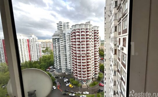 Продажа 4-комн квартиры на вторичном рынке Пролетарский пр-кт,  д. 3