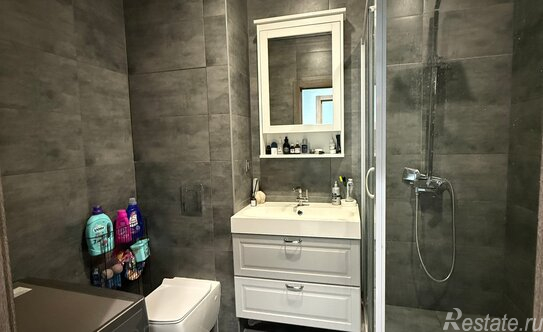 Продажа 1-комн квартиры на вторичном рынке Сходня, ул Микояна,  д. 23,  к. 2