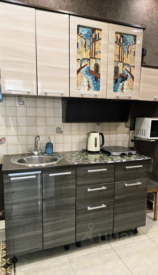 Продажа комнаты улица Ивана Черных, 3