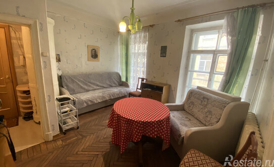 Продажа 1-комн квартиры на вторичном рынке Кузнечный переулок,  д. 10