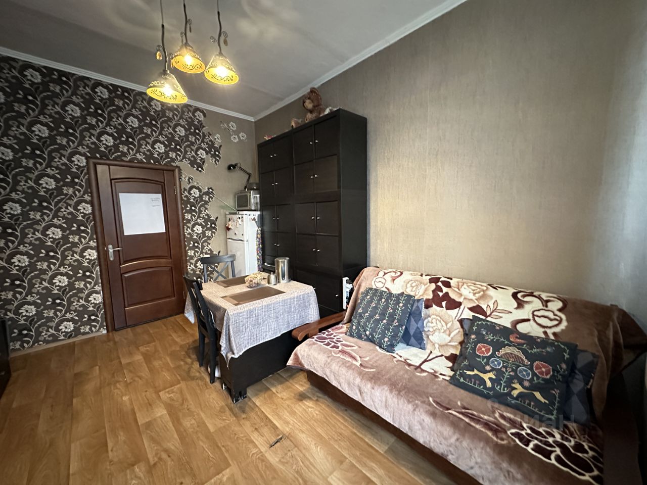 Продажа 4-комн квартиры на вторичном рынке Болотниковская улица, 1К2