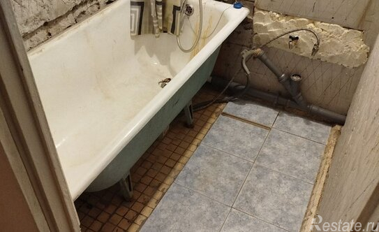 Продажа 2-комн квартиры на вторичном рынке Реутовская ул,  д. 6 к1