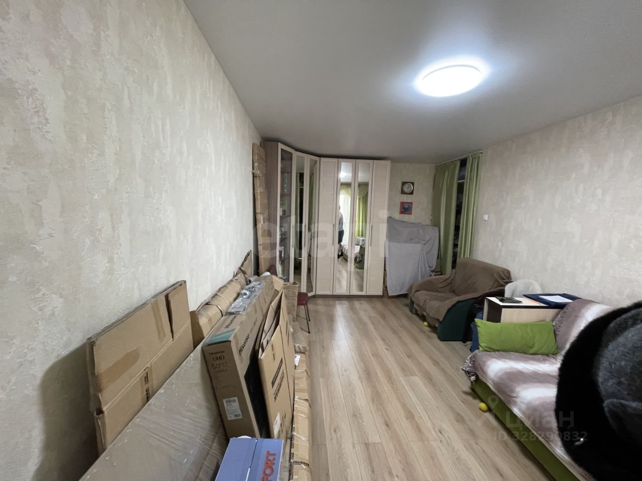 Продажа комнаты Волжский бульвар, 4К2