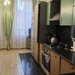 Продажа 2-комн квартиры на вторичном рынке 17-я линия,  д. 70/12