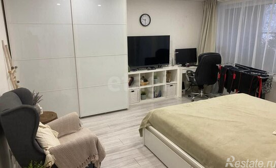 Продажа 2-комн квартиры на вторичном рынке Витебский пр-кт,  д. 33,  к. 1