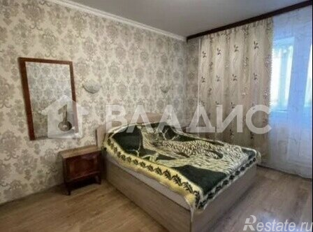 Продажа 2-комн квартиры на вторичном рынке улица Самуила Маршака,  д. 18