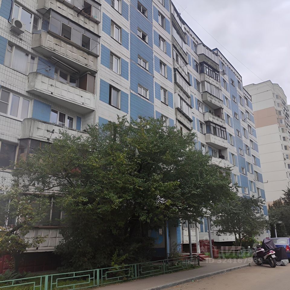 Продажа 1-комн квартиры на вторичном рынке Химки, улица Новозаводская, 8