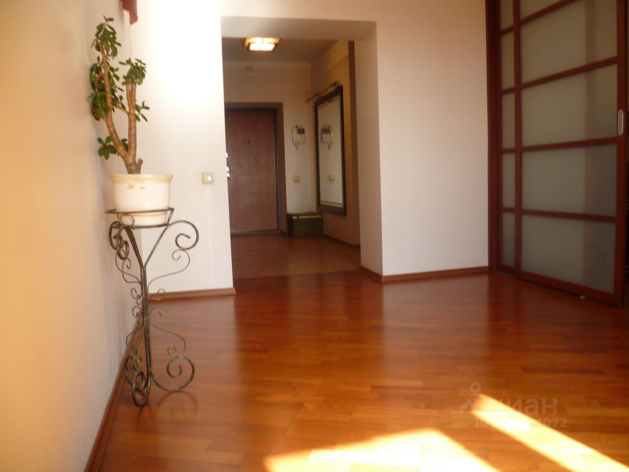 Продажа 2-комн квартиры на вторичном рынке Одинцово, улица Маршала Неделина, 15