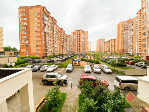 Продажа 2-комн квартиры на вторичном рынке ВНИИССОК, ул. Дениса Давыдова,  д. 10