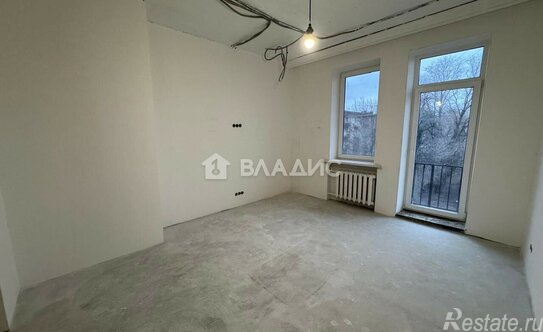 Продажа 2-комн квартиры на вторичном рынке улица Харченко,  д. 12