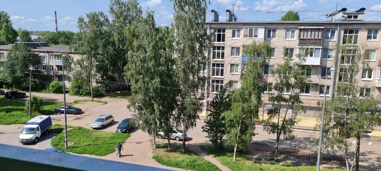 Продажа 1-комн квартиры на вторичном рынке Колпино, Загородная улица, 43к3
