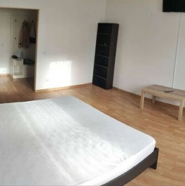 Аренда 1-комн квартиры на вторичном рынке Сходненская улица,  д. 6