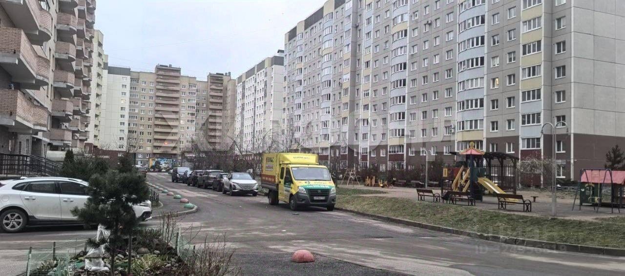 Продажа студии Южный мкр, улица Московская, 30