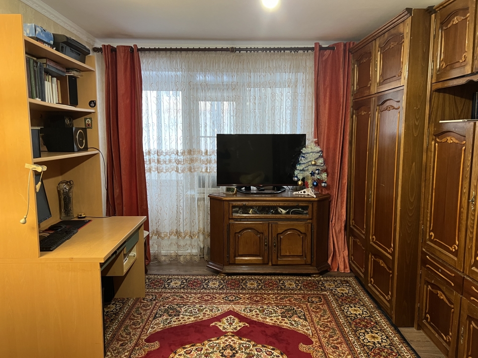 Продажа 1-комн квартиры на вторичном рынке Дедовск, улица Маршала Жукова, 3