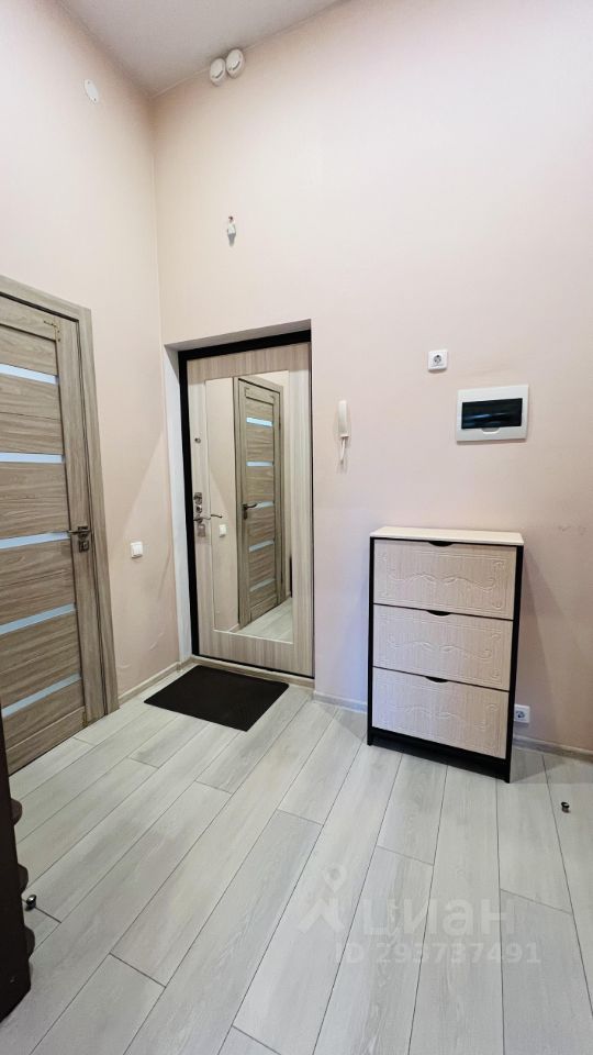 Продажа 1-комн квартиры на вторичном рынке Лиственная улица, 18к1