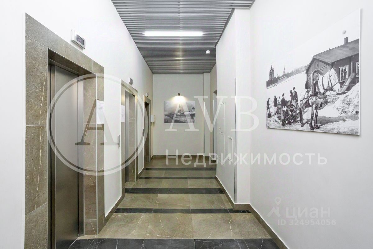 Продажа 2-комн квартиры на вторичном рынке Большеохтинский проспект, 9