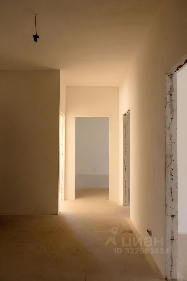 Продажа 4-комн квартиры на вторичном рынке Береговой проезд, 1Б